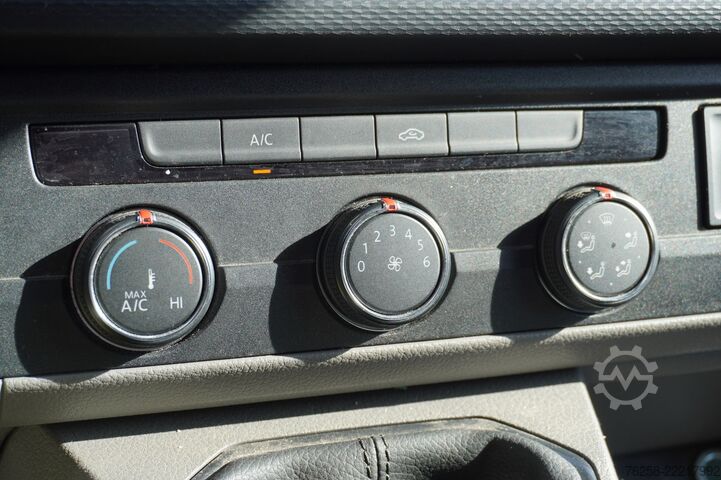 Bestelwagen Volkswagen Transporter 2.0 TDI 150PK EURO 6 - Airco - Crui...
