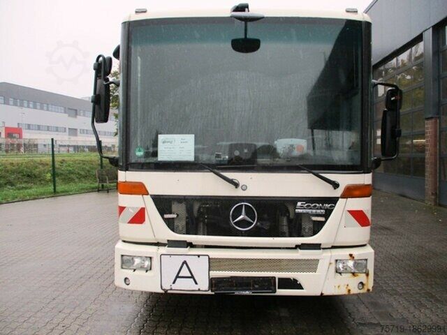 Vuilniswagen Mercedes-Benz 2633 6x2 Econic Faun Vario 522