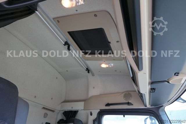 Skříňový nákladní automobil MERCEDES-BENZ Actros 1842 Komplettzug Durchladesystem