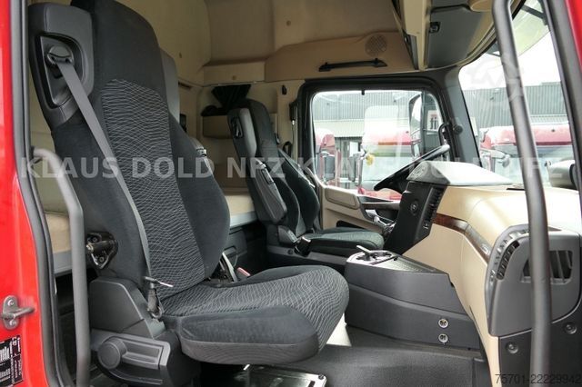 Skříňový nákladní automobil MERCEDES-BENZ Actros 1842 Komplettzug Durchladesystem