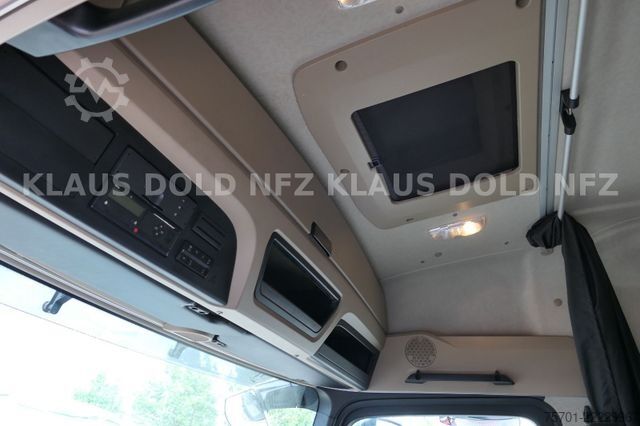 Skříňový nákladní automobil MERCEDES-BENZ Actros 1842 Koffer Vollluft LBW Euro 6