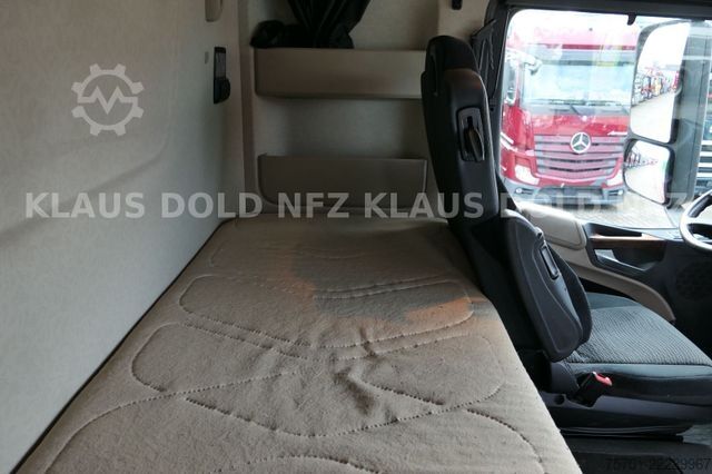 Skříňový nákladní automobil MERCEDES-BENZ Actros 1842 Koffer Vollluft LBW Euro 6