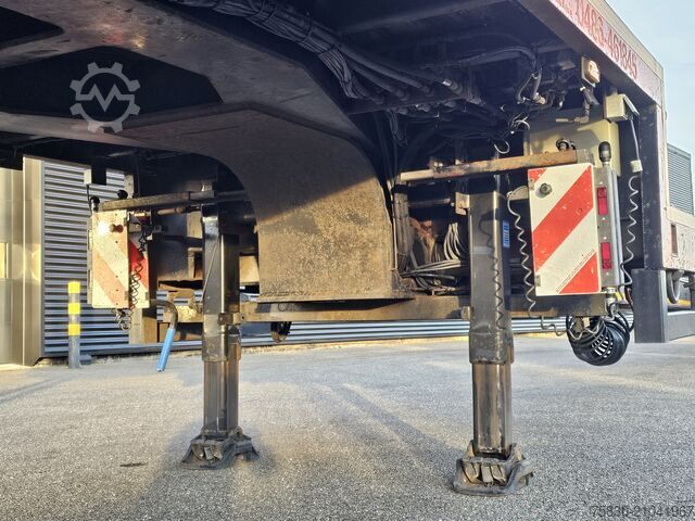 Cargador bajo Broshuis 3 ABSD-48/3 / 3 x EXTENDABLE / 33 mtr