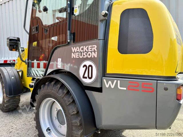 Nakladač Wacker Neuson WL25 Radlader – Edition Advanced NEU