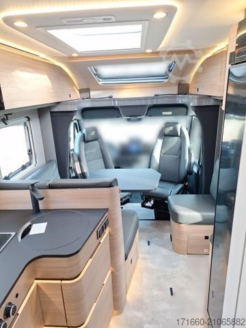 Teilintegriertes Wohnmobil HYMER/ERIBA B-Klasse MC T 680