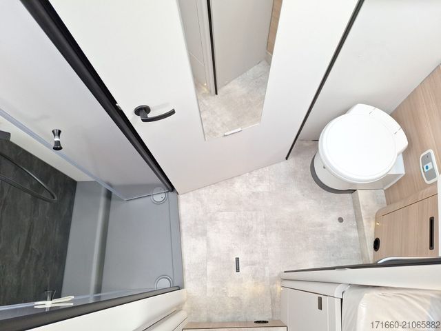 Teilintegriertes Wohnmobil HYMER/ERIBA B-Klasse MC T 680