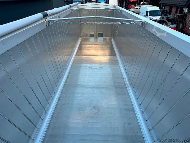 Sklopný návěs SCHMITZ CARGOBULL S3D Getreidekipper Liftachse Rollplane*NEU* 52m³