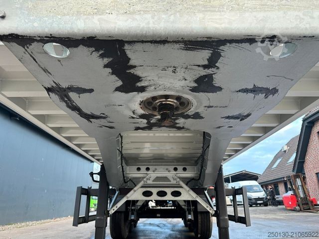 Sklopný návěs SCHMITZ CARGOBULL S3D Getreidekipper Liftachse Rollplane*NEU* 52m³