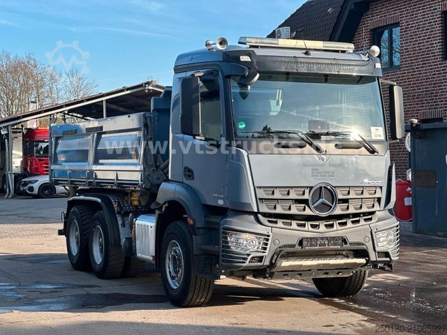 Třístranný sklápěč MERCEDES-BENZ Arocs 2646K BB 6x4 Meiller-DSK Retarder