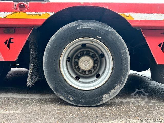 Nízkoložný návěs FAYMONVILLE STN-4U Multimax 4.Achs Tieflader Nachlaufgelenkt