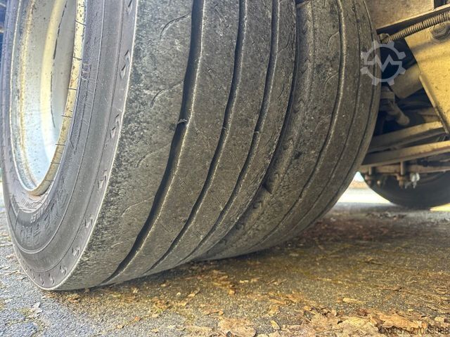 Nízkoložný návěs LANGENDORF Radmulden / Lenkachse / überfahrbare Hals