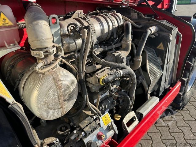 Teleskopický manipulátor MAGNI Magni TH 6.10 / 4x4x4 / Funk / 6.000 kg