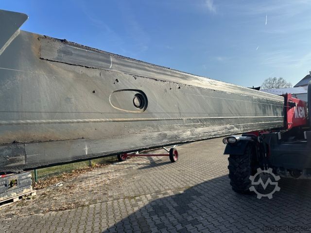 Teleskopický manipulátor MAGNI Magni TH 6.10 / 4x4x4 / Funk / 6.000 kg