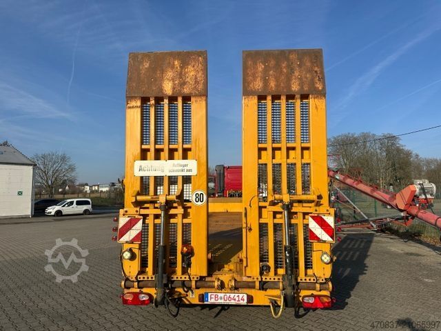 Nízkoložný návěs MÜLLER-MITTELTAL TS 3 / hydr. Rampen