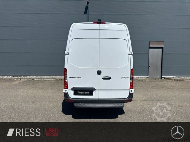 Magas tetős furgon MERCEDES-BENZ Sprinter 317 CDI KA/PRO/MAXI/L3H2/MBUX/KAMERA/AU