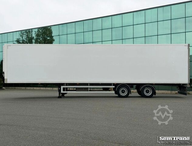 Hűtő félpótkocsi Sor SP71-SR2FR 2-AS STUURAS 270 CM HOOG 250 CM B