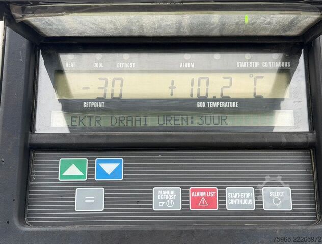 Hűtő félpótkocsi Sor SP71-SR2FR 2-AS STUURAS 270 CM HOOG 250 CM B