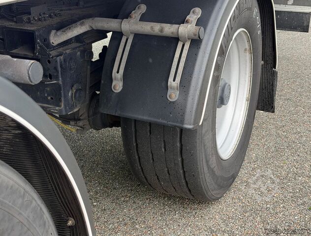 Hűtő félpótkocsi Sor SP71-SR2FR 2-AS STUURAS 270 CM HOOG 250 CM B