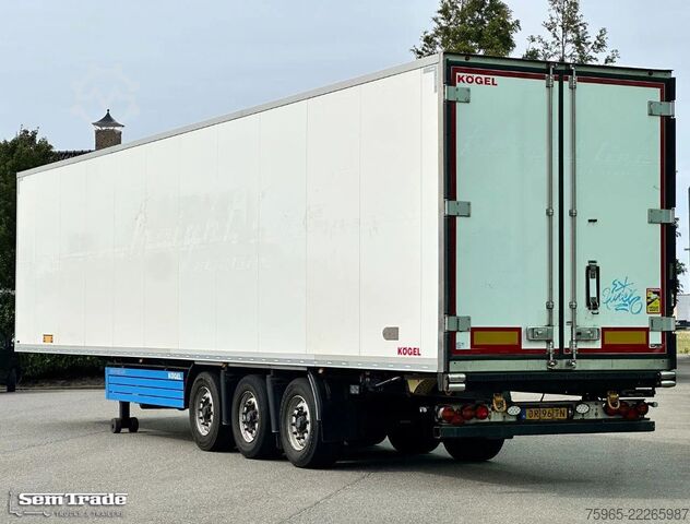 Hűtő félpótkocsi KÖGEL S24-4 THERMO KING SLXi 300 LIFT AXLE 1340x250x27