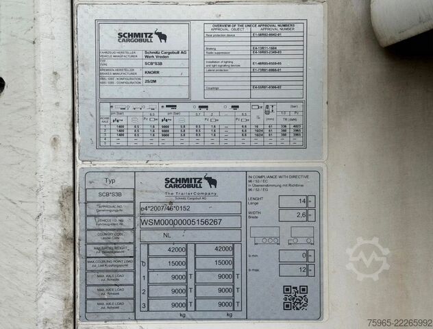 Hűtő félpótkocsi SCHMITZ CARGOBULL SCB*S3B THERMO KING SLXe 300 DHOLLANDIA TAIL LIF
