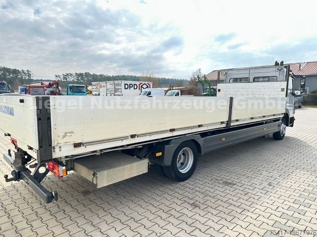 Pick-up bestelwagen MERCEDES-BENZ 824 L