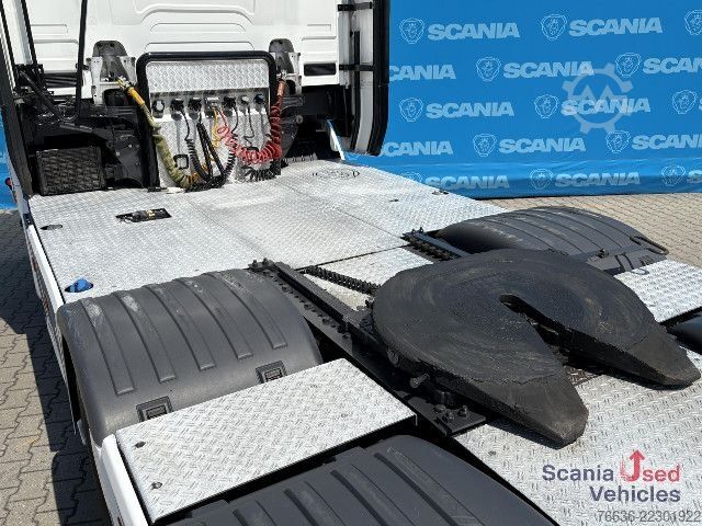 Standaard trekker Scania S 580 A6x2NB RETARDER FULL AIR SLIDE DISH V8