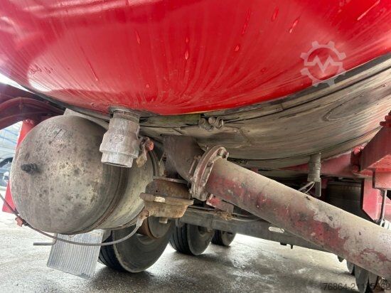 Tanker yarı römork FELDBINDER TANKAUFLIEGER, 33.000L, 4 KAMMERN