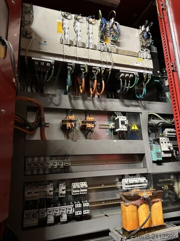 Uniwersalne centrum obróbcze CNC FPT Industrie Dino