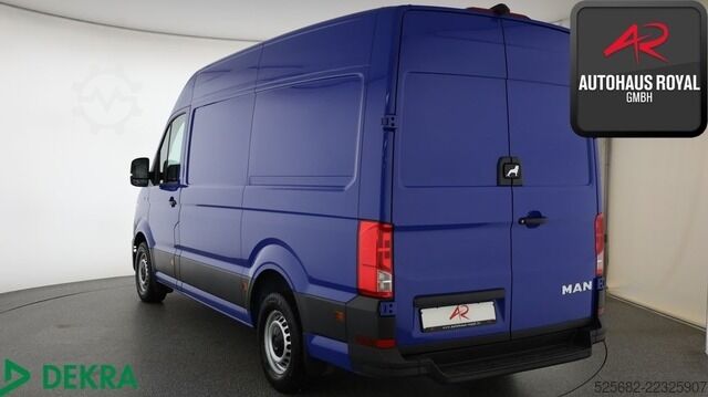 Furgoneta man TGE 2.0 TDI 140 L3H2 SCHWINGSITZ,STANDHZ,KAMERA