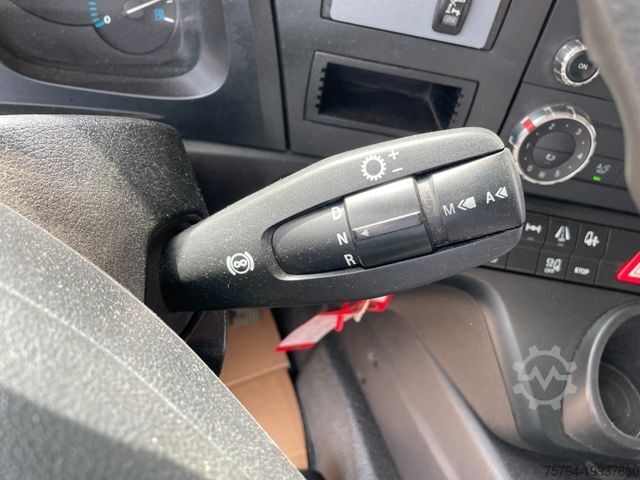 Flatbed truck MERCEDES-BENZ 1835 Antos / 6m Pritsche / HIAB 144 DLS-3 Pro