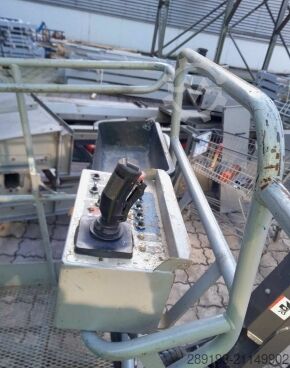 Ruchome platformy robocze Manitou 120 AETJ-C 3D Elektro 11,95 m