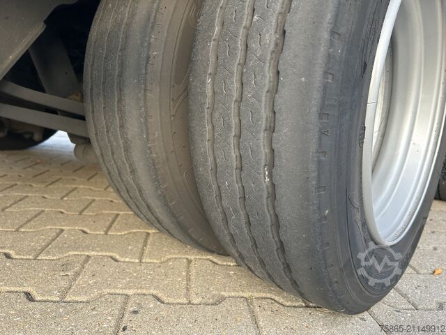 Nízký nakladač Jumbo Groenewegen T 0152 D / Semi Dieplader / Auto - ...