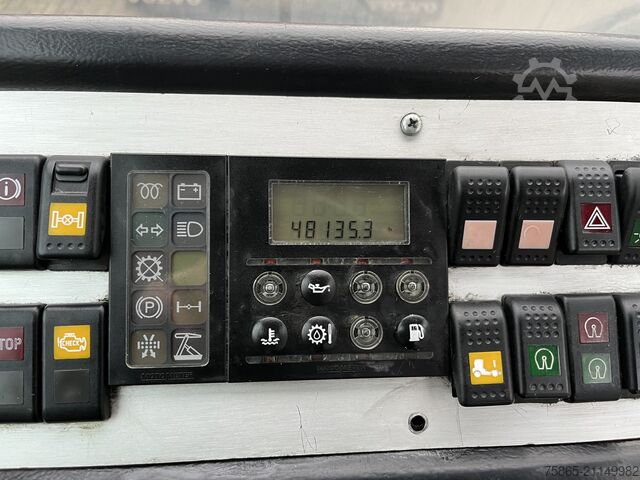 Standard-SZM Terberg YT 182 / Cummins - Allison / 2007 / Terminal Tr...