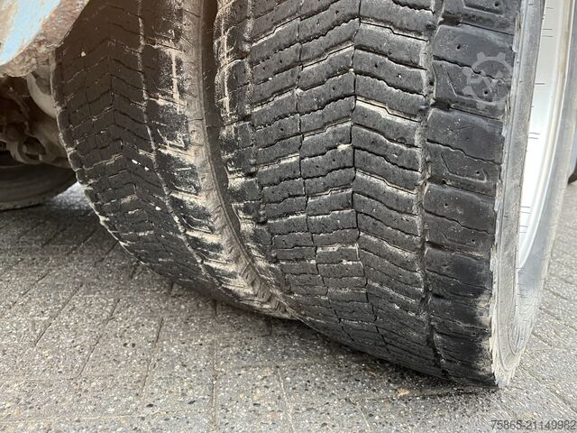 Standard-SZM Terberg YT 182 / Cummins - Allison / 2007 / Terminal Tr...