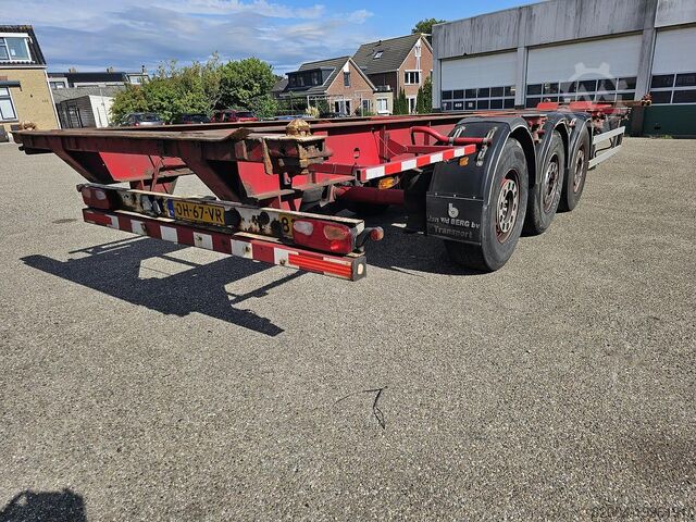 Transport von Containern FREUHAUF OCCZ 42-327 A| 40 FT HIGHCUBE| 2 X 20 FOOT 20 F...