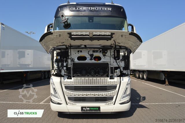 Standardowy ciągnik siodłowy VOLVO FH 500 XL i-ParkCool ACC SideSkirts