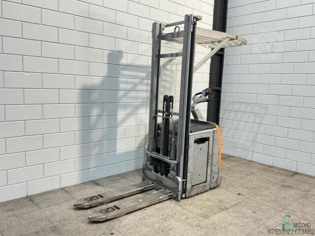 Chariot élévateur Still EXV-SF14