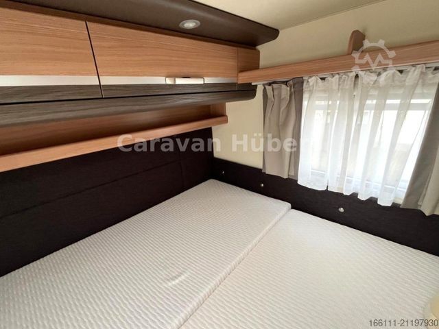 Alkoof camper KNAUS Sky Traveller 650 DG - Festbett - Klima - Garage