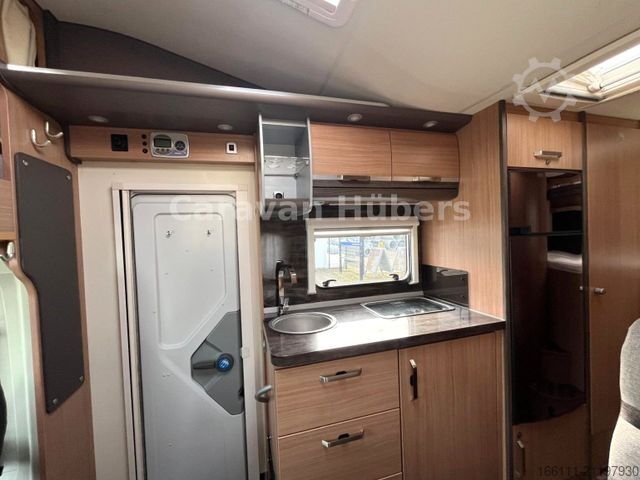 Alkoof camper KNAUS Sky Traveller 650 DG - Festbett - Klima - Garage