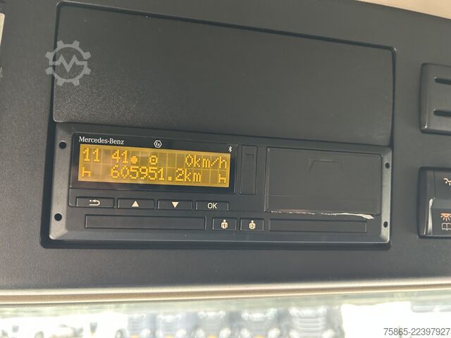 Standard tractor Mercedes-Benz Actros 1842 Streamspace / 605 dkm / Tacho V2 / ...