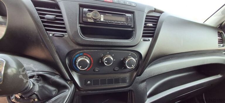 Tipper van Iveco Daily 35C12 - 7 posti - Ribaltabile