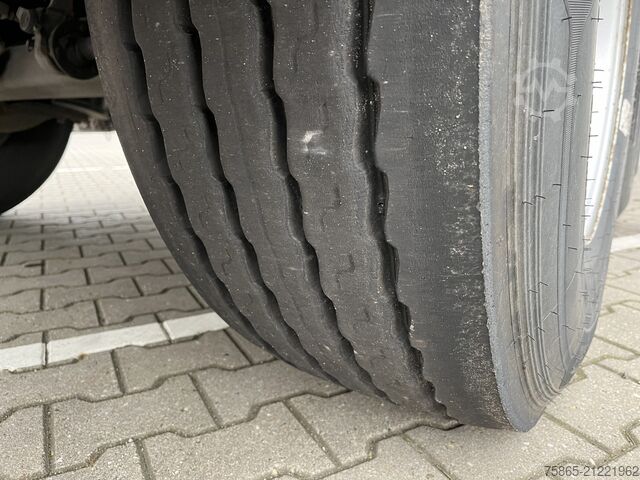 Transporte refrigerado/congelado Krone Coolliner / Carrier Vector 1950 / Frigo Box / B...