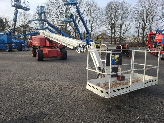 Telescopic work platform Genie S-85