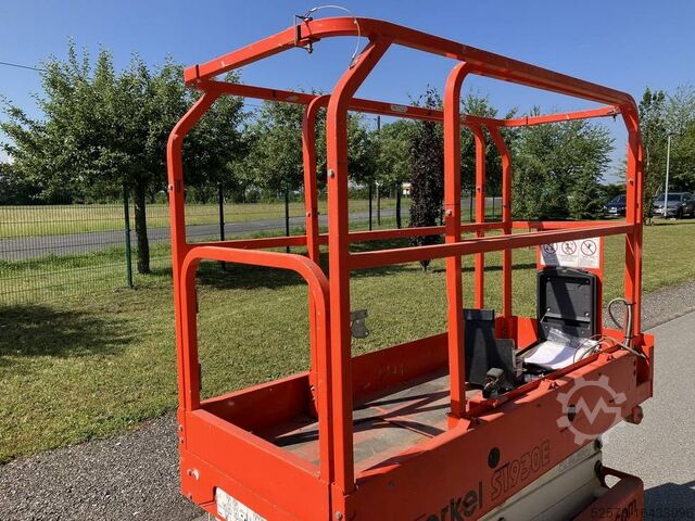 Schaarlift Snorkel S 1930 E