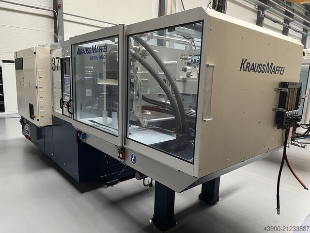 Injection moulding machine KraussMaffei KM 175 - 700 C1