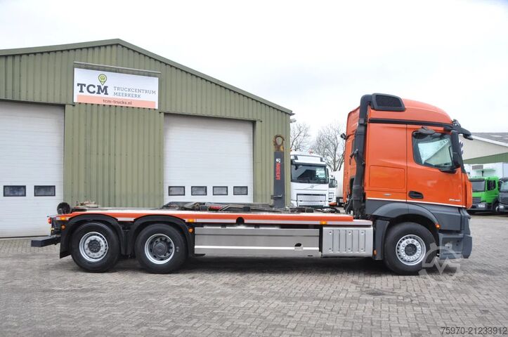 Hook arm system Mercedes-Benz Actros 2548 6X2 + HIAB HAAKARM 21T