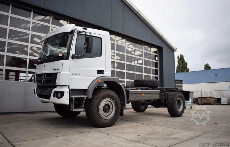 Podvozek Mercedes-Benz Atego 1725 4x4 Chassis Cabin (3 units)