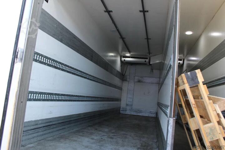 Trasporto refrigerato/congelato Mercedes-Benz Antos 1924 + THERMO KING 1200 + LIFT + EURO 6