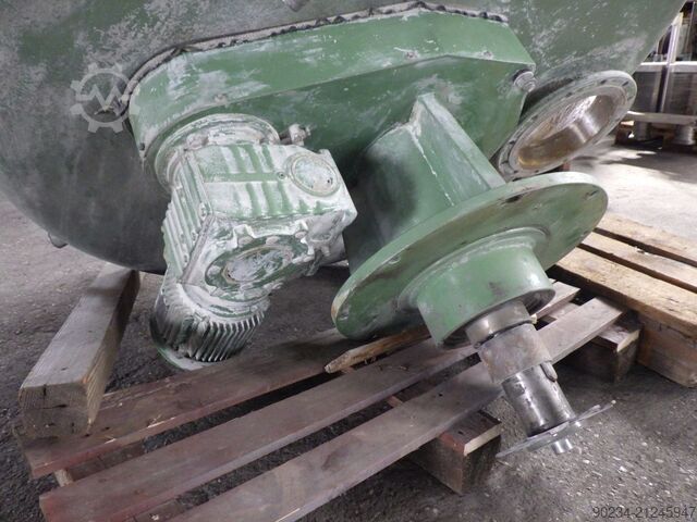 Dissolver 45 kW par Drais modèle RN 3-45 AS VAC pour fonctionnement sous vide avec cuve de mélange 2 DRAIS RN 3-45 AS VAC