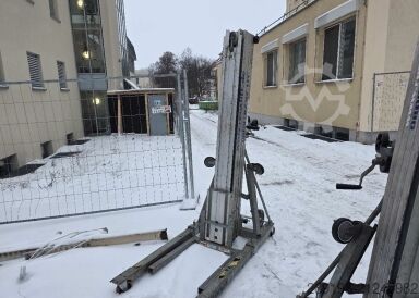 Materijalni lift Sumner Model 2124